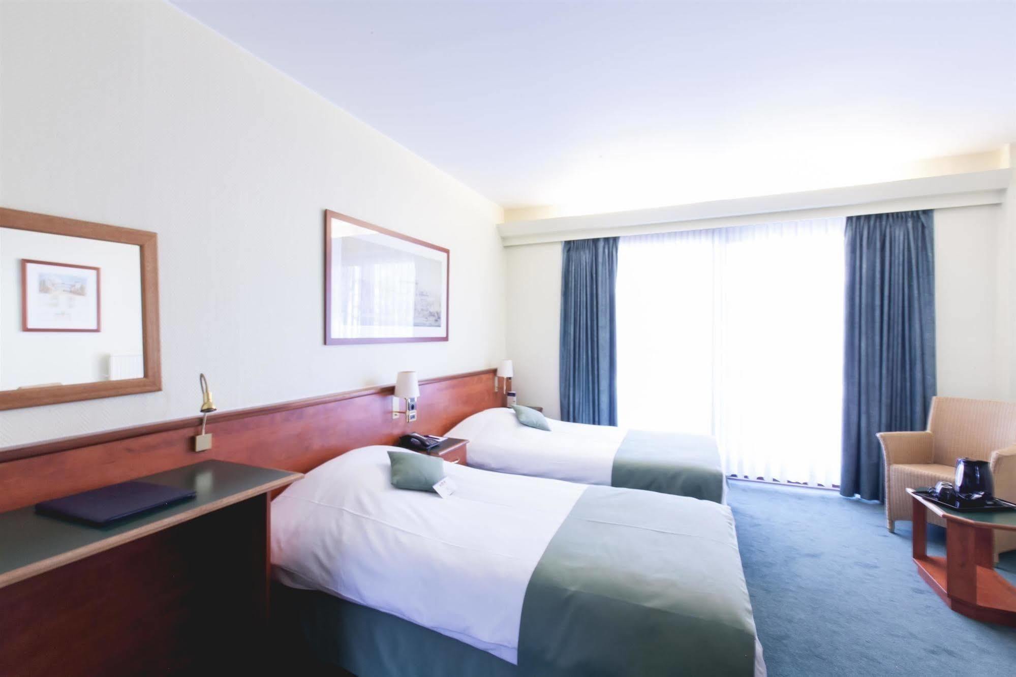 Hotel Best Western County House Saint-Gilles Kültér fotó